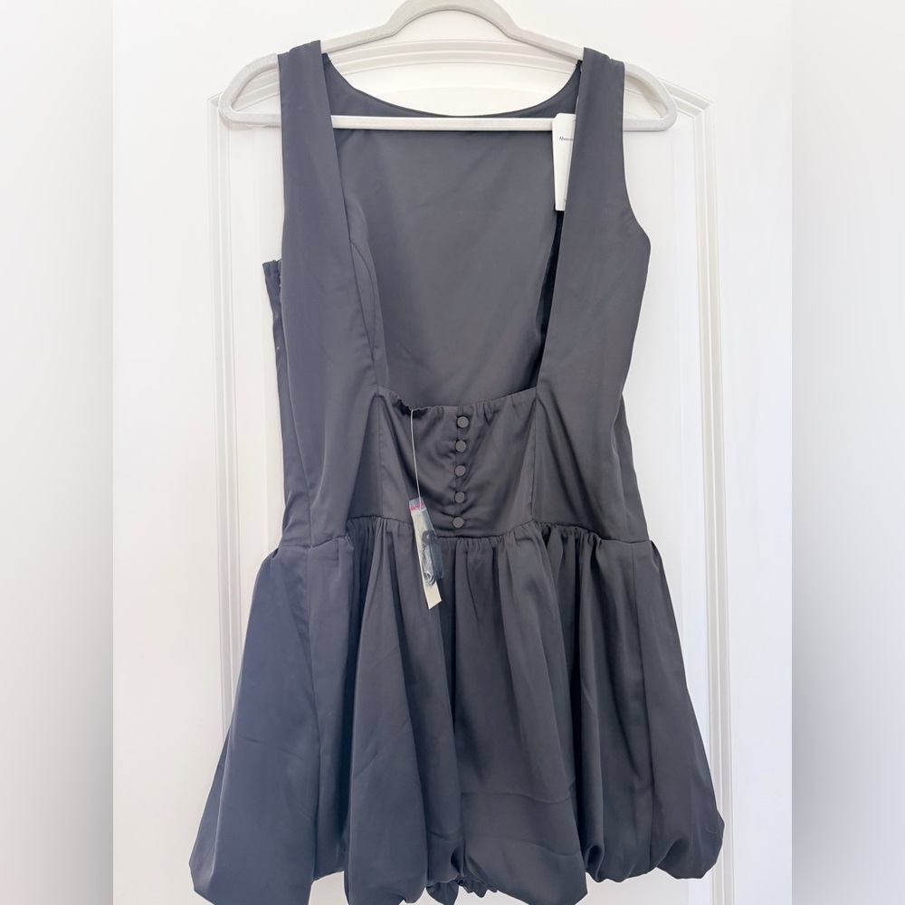 NWT Abercrombie & Fitch Black Sleeveless Satin Dress with Bubble Bottom
